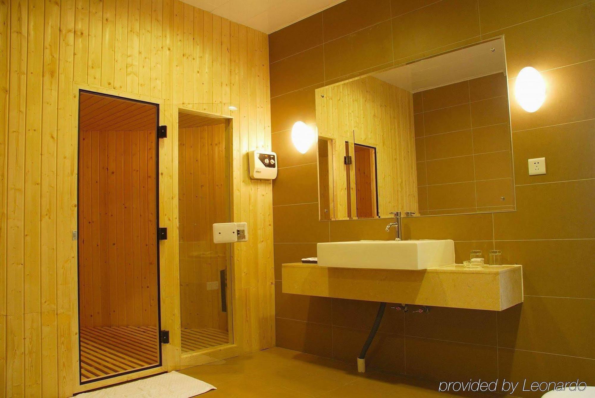 Vienna Hotel Guangzhou Shaheding Metro Station ห้อง รูปภาพ